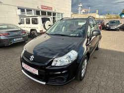 Schwarz Gebraucht 2014 Suzuki SX4 Club SUV | 6.950 € (Fairer Preis)