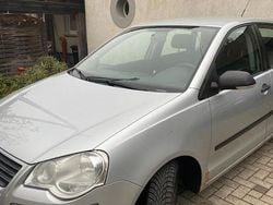 Grau Gebraucht 2009 VW Polo Limousine | 1.150 € (Superpreis)