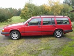Rot Gebraucht 1995 Volvo 940 Kombi | 5.900 €