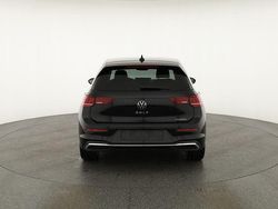 Grenadillschwarz metallic Neu 2025 VW Golf VIII Style | 38.280 € (Guter Preis)