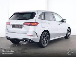 Gebraucht 2023 Mercedes B250e Van / Kleinbus | 36.400 € (Etwas zu teuer)