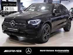 Unilack schwarz Gebraucht 2021 Mercedes GLC300e AMG Coupé | 43.890 € (Guter Preis)