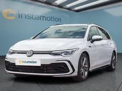 Weiß Gebraucht 2023 VW Golf VIII Kombi | 29.249 € (Guter Preis)