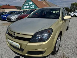 Gelb Gebraucht 2004 Opel Astra Limousine | 2.800 € (Fairer Preis)