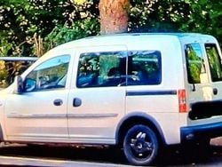 Silber Gebraucht 2002 Opel Combo Van / Kleinbus | 3.490 € (Etwas zu teuer)