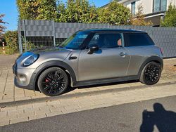 Silber Gebraucht 2018 Mini Cooper Kleinwagen | 16.999 € (Guter Preis)