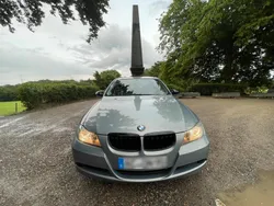 Grau Gebraucht 2005 BMW 320 Limousine | 3.249 € (Fairer Preis)