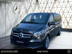 Graphitgrau metallic Gebraucht 2023 Mercedes V220 Edition Van / Kleinbus | 48.663 € (Guter Preis)