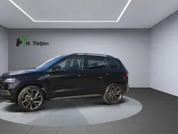 Schwarz Gebraucht 2022 Skoda Karoq SportLine SUV | 36.990 € (Teuer)