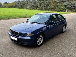 Blau Gebraucht 2002 BMW 316 Compact Kleinwagen | 2.400 € (Etwas zu teuer)