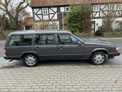 Grau Gebraucht 1992 Volvo 940 Kombi | 1.200 €
