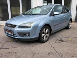 Blau Gebraucht 2005 Ford Focus Limousine | 1.990 € (Fairer Preis)
