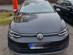 Deep black perleffekt Gebraucht 2021 VW Golf VIII Life Kombi | 20.900 € (Fairer Preis)