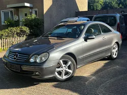Grau Gebraucht 2004 Mercedes CLK270 Elegance Coupé | 3.790 €