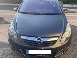 Grau Gebraucht 2010 Opel Corsa Sport Kleinwagen | 2.800 € (Guter Preis)
