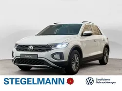 Pure white Gebraucht 2023 VW T-Roc Life SUV | 20.990 €