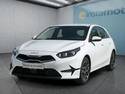 Weiß Neu 2025 Kia Ceed Spirit Kleinwagen | 26.599 € (Superpreis)