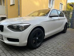 Weiß Gebraucht 2014 BMW 116 Efficient Dynamics Kleinwagen | 7.600 € (Fairer Preis)