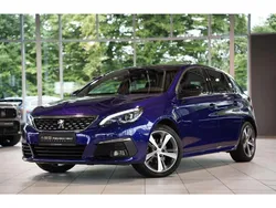 Lackierung magneticblau/metal Gebraucht 2018 Peugeot 308 Allure GT-Line Limousine | 15.790 € (Fairer Preis)