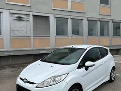 Weiß Gebraucht 2011 Ford Fiesta Sport Kleinwagen | 2.990 € (Fairer Preis)