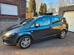 Grau Gebraucht 2009 Seat Altea XL Van / Kleinbus | 2.500 € (Fairer Preis)
