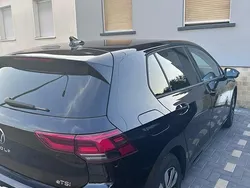 Schwarz Gebraucht 2023 VW Golf VIII Move Kleinwagen | 21.400 € (Guter Preis)