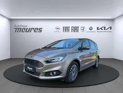 Silber Gebraucht 2019 Ford S-MAX Titanium Van / Kleinbus | 22.488 € (Fairer Preis)