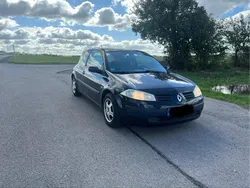Schwarz Gebraucht 2005 Renault Mégane II Limousine | 500 € (Superpreis)