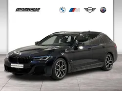 M carbonschwarz Gebraucht 2022 BMW 530 M Sport Kombi | 41.890 € (Teuer)