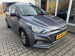 Silber Gebraucht 2019 Hyundai i20 YES! Limousine | 10.750 € (Fairer Preis)