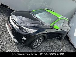 Schwarz Gebraucht 2019 Kia Stonic Spirit SUV | 16.700 € (Fairer Preis)