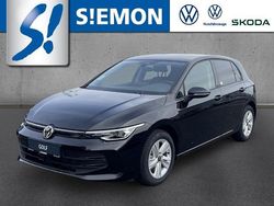 Schwarz Gebraucht 2024 VW Golf Limousine | 29.895 €