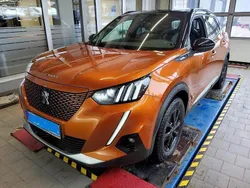 Lackierung orange fusion/typ aussenverkleidung metalliclackierung Gebraucht 2022 Peugeot e-2008 GT SUV | 15.990 € (Guter Preis)