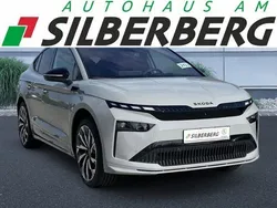 Grau Neu 2025 Skoda Enyaq iV SportLine SUV | 54.989 € (Fairer Preis)