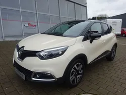 Beige Gebraucht 2016 Renault Captur SUV | 11.450 € (Etwas zu teuer)