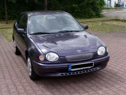 Violett Gebraucht 1999 Toyota Corolla Terra Limousine | 3.000 € (Fairer Preis)