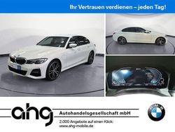 Weiß Gebraucht 2020 BMW 330e M Sport Limousine | 29.930 € (Fairer Preis)