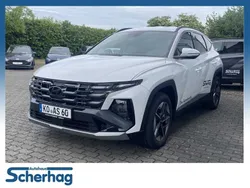 Weiß Gebraucht 2025 Hyundai Tucson Trend SUV | 35.490 € (Fairer Preis)