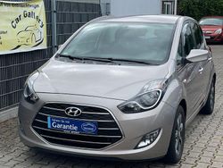 Grau Gebraucht 2019 Hyundai ix20 Space Kleinwagen | 14.990 € (Fairer Preis)
