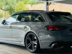 Grau Gebraucht 2017 Audi RS4 Kombi | 53.900 €