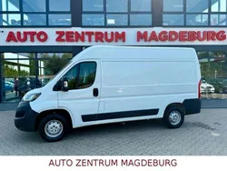 Weiss Gebraucht 2021 Peugeot Boxer Van | 18.950 €