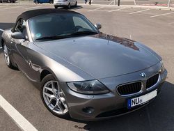 Silber Gebraucht 2005 BMW Z4 Sport Line Cabrio | 12.750 €