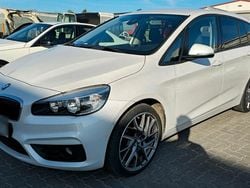Weiß Gebraucht 2015 BMW 218 Kombi | 12.499 € (Guter Preis)