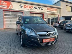 Grau Gebraucht 2012 Opel Zafira Family Van / Kleinbus | 7.390 € (Etwas zu teuer)
