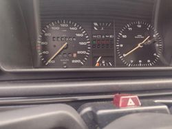 Gold Gebraucht 1990 VW Golf II Kleinwagen | 650 €