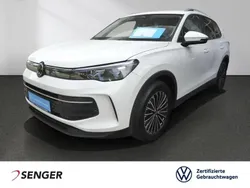 Weiß Gebraucht 2024 VW Tiguan Life SUV | 36.580 € (Teuer)