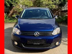 Blau Gebraucht 2011 VW Golf Plus Style Van / Kleinbus | 10.890 € (Etwas zu teuer)