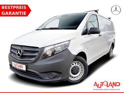 Weiß Gebraucht 2022 Mercedes Vito Van / Kleinbus | 26.990 € (Teuer)