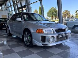Silber Gebraucht 1998 Mitsubishi Lancer Limousine | 38.998 € (Teuer)