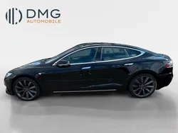 Schwarz Gebraucht 2018 Tesla Model S Limousine | 23.990 €